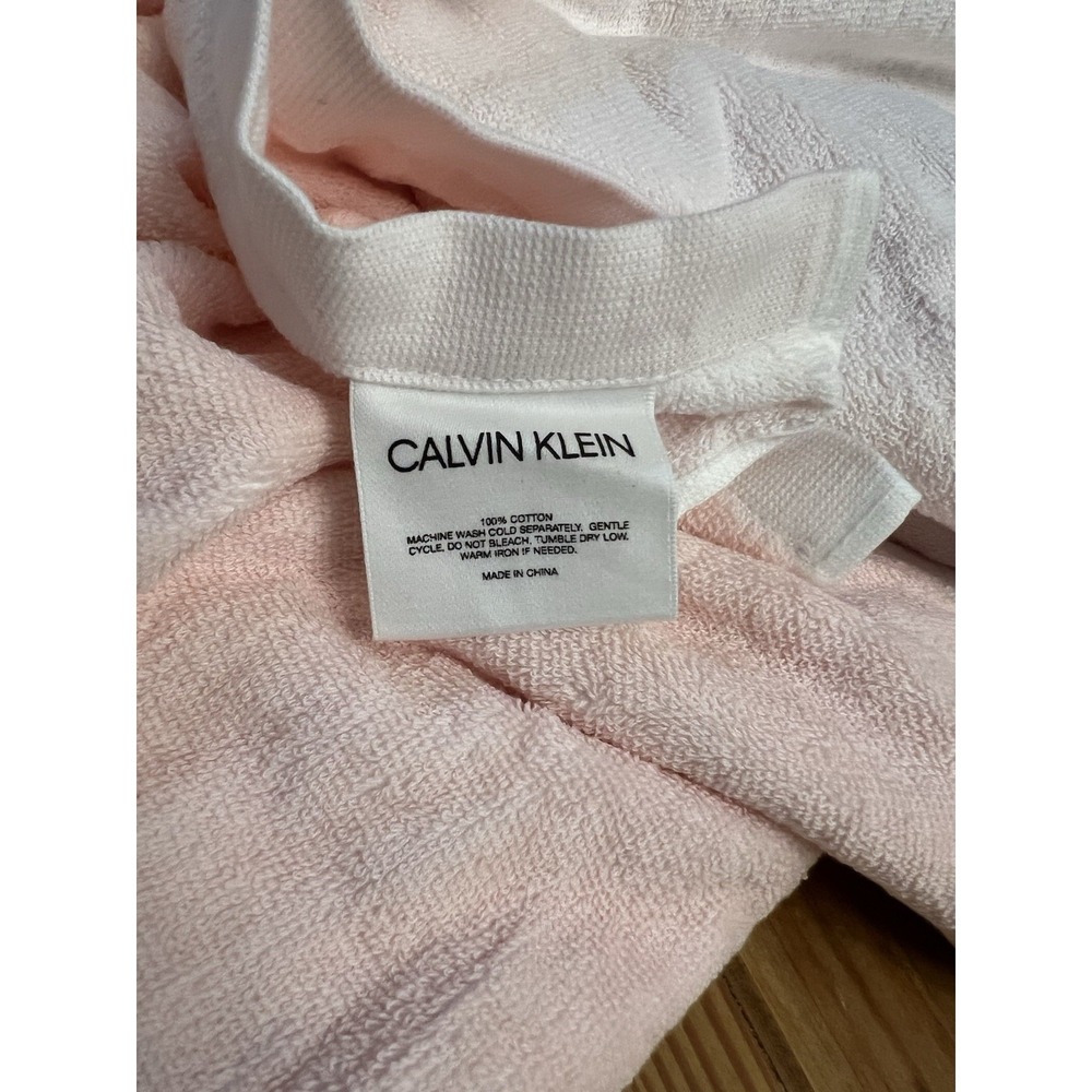 Calvin Klein 100 % Cotton Terry Cloth Pink White Shower Curtain 70 X 70